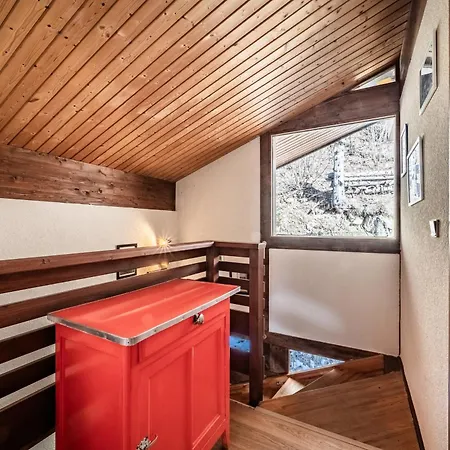 - Calme Et Spacieux Chalet Châtel